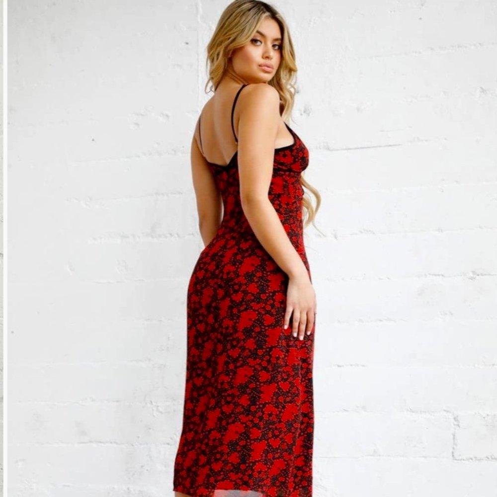 Red & Black Floral print Dress - Picture 3 of 8
